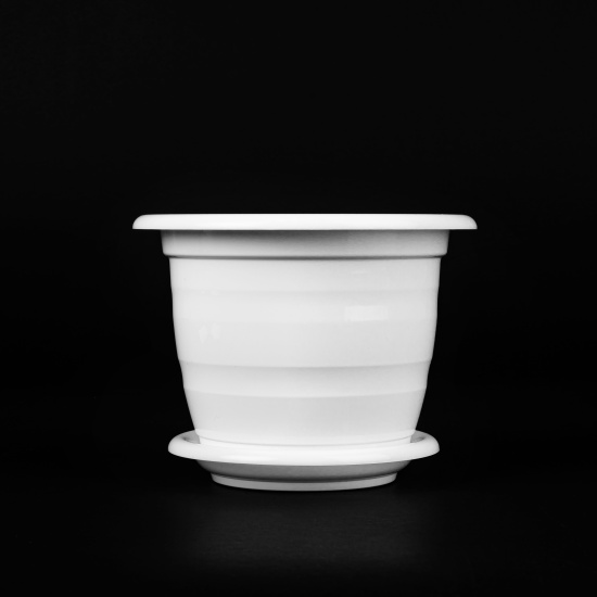 Горшок цв."Виола" 1,0л. с под. М1529 белый