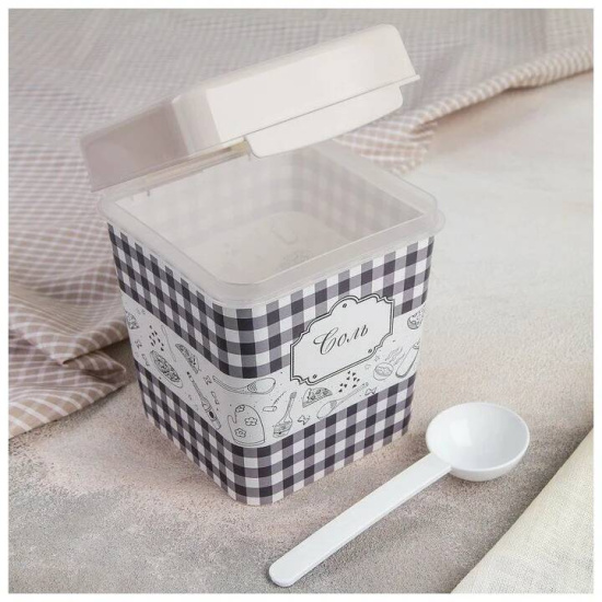 Ёмкость "Плетёнка" (соль) 1,2л. с ложкой М4832