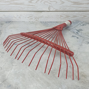 Грабли веерные проволочные порошковой окраски (18 зубьев) С563