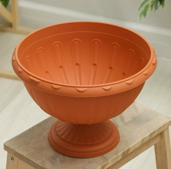 Вазон "Джулия" 8,0 л. М1555