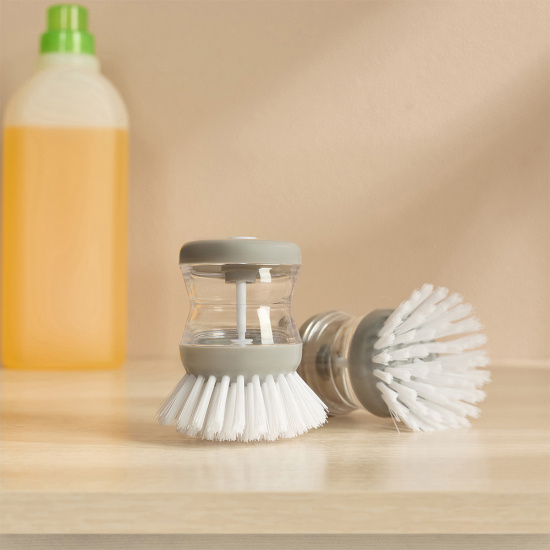 ВЕСЕЛЫЙ РОДЖЕР Щетка с мыльницей для посуды, 8см (441-010)