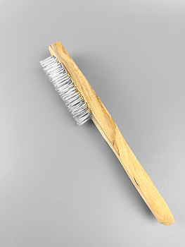 Щетка металлическая с деревянной ручкой, 6-и рядная OLS-247-16 Щетка металлическая с деревянной ручкой, 6-и рядная OLS-247-16