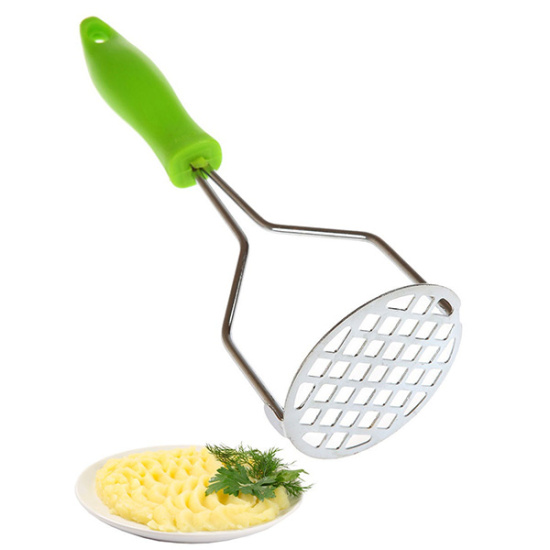 Картофелемялка металлическая с цветной пластиковой ручкой ID1192