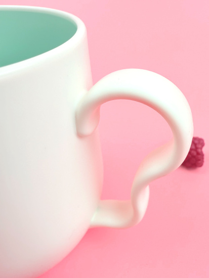 Кружка пластмассовая (цвет микс) OLS-033А-14 Кружка пластмассовая (цвет микс) OLS-033А-14