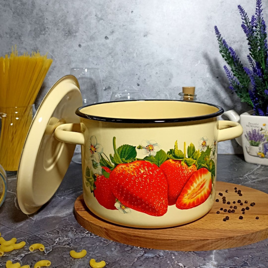 Кастрюля 4,5л 1с17/с крем. Клубника садовая