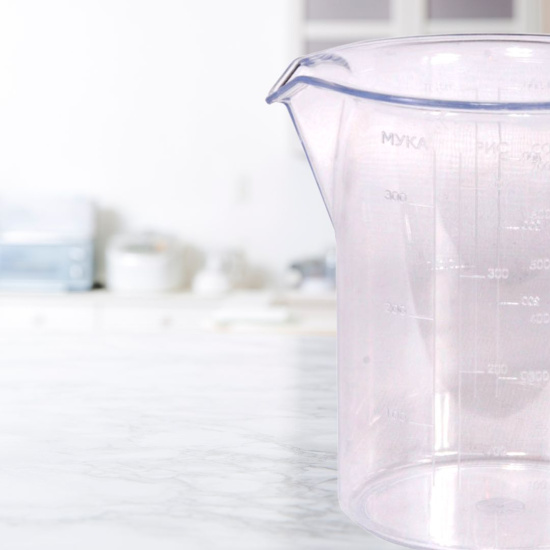 Кружка мерная 0,5л М927 (уп.24) Кружка мерная 0,5л М927 (уп.24)