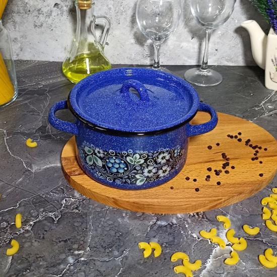 Кастрюля 1,5л 1с15 цвет синий с зерном, рисунок голубика Кастрюля 1,5л 1с15 цвет синий с зерном, рисунок голубика