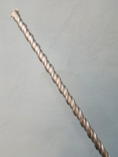 Бур с хвостовиком Conan SDS-PLUS, 20*600мм COTD22060 OLS-778-105