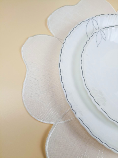 Набор плейсмат 6 шт  38см белые OLS-918-1