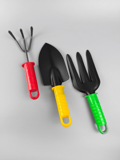 Набор садовых инструментов с пластиковой ручкой (лопатка, вилка, рыхлитель) OLS-247-2