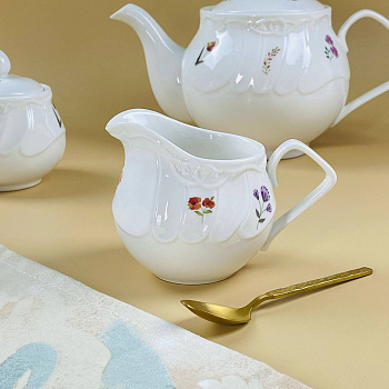 Молочник 270мл КРОКУС в под.уп.109-214