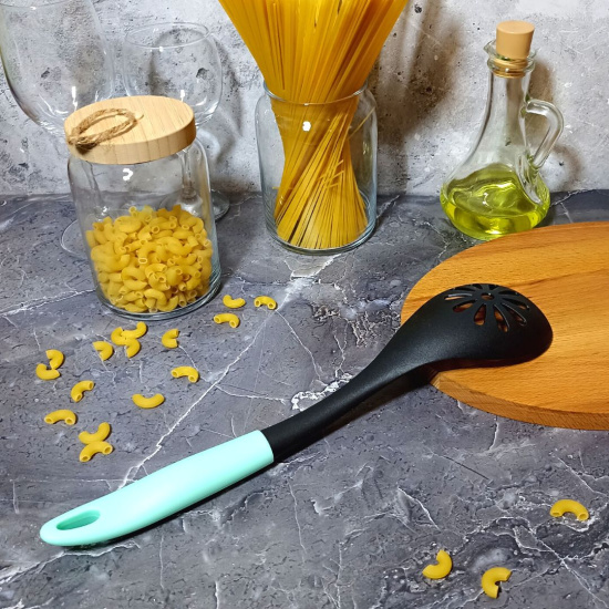 Ложка с прорезями из нейлона Mint OLS-710-42