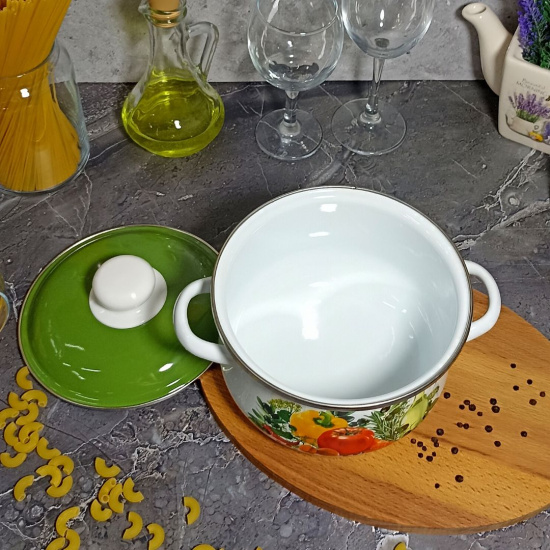 Кастрюля 2,0л конич. белосн. Европейская кухня 1с45я Кастрюля 2,0л конич. белосн. Европейская кухня 1с45я