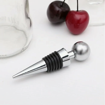 Пробка для вина SOMMELIER Шар, 9 см 108776