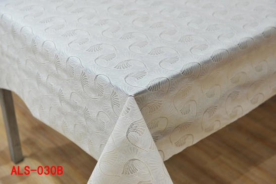 Клеенка столовая Grace Лейс 1,4*20м LA-030V