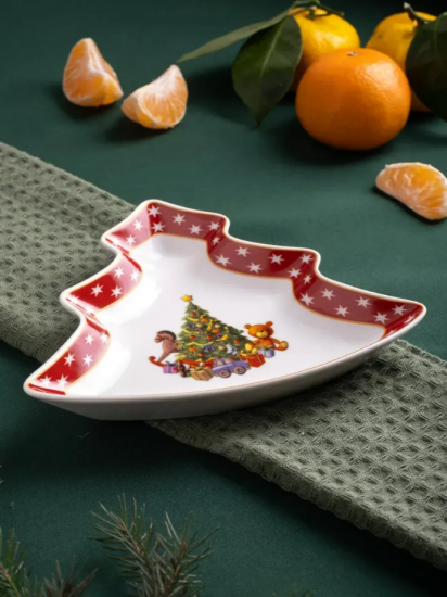 Блюдо ЕЛКА 20см 105-132