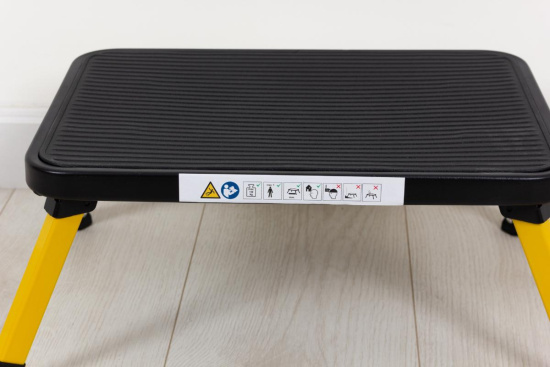 Стремянка Step Stool 1 ступ Стремянка Step Stool 1 ступ