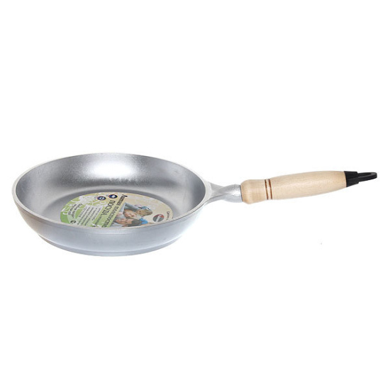 Сковорода 220/45 с деревянной ручкой (Кукмор) с229