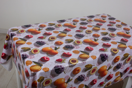 Клеенка Глянец 140см GX-814D Фрукты и ягоды